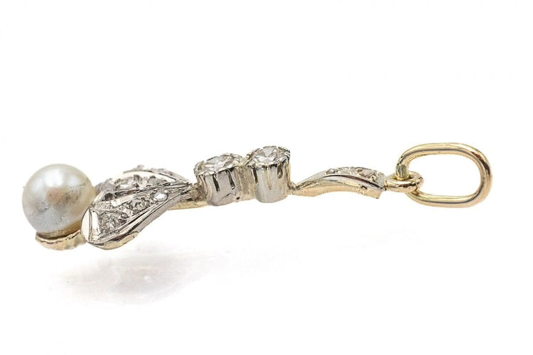 Pendentif Pendentif en or jaune et blanc, diamants et perle 58 Facettes 10827A