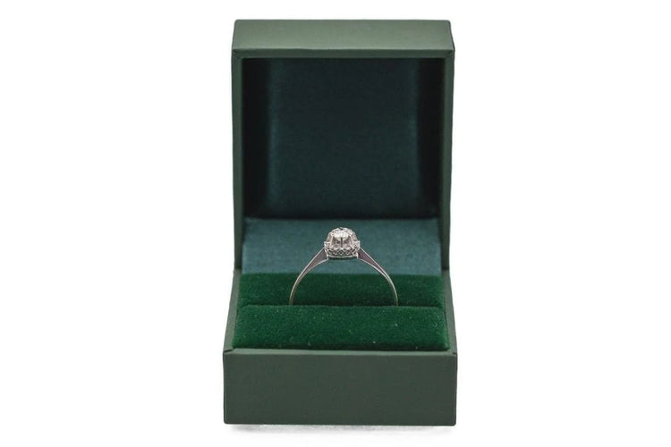 d7ce131c-1493-4268-0499-022403ca2500