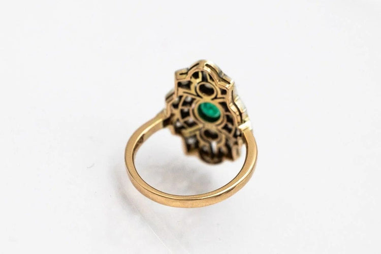 Bague 54 Bague ancienne en or jaune, argent, diamants et émeraude 58 Facettes 9897
