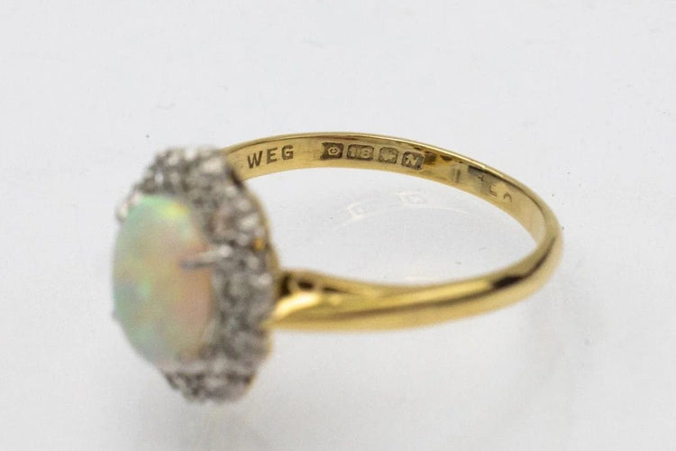 Bague 54 Bague vintage en or jaune et platine avec opale et diamants 58 Facettes 10608