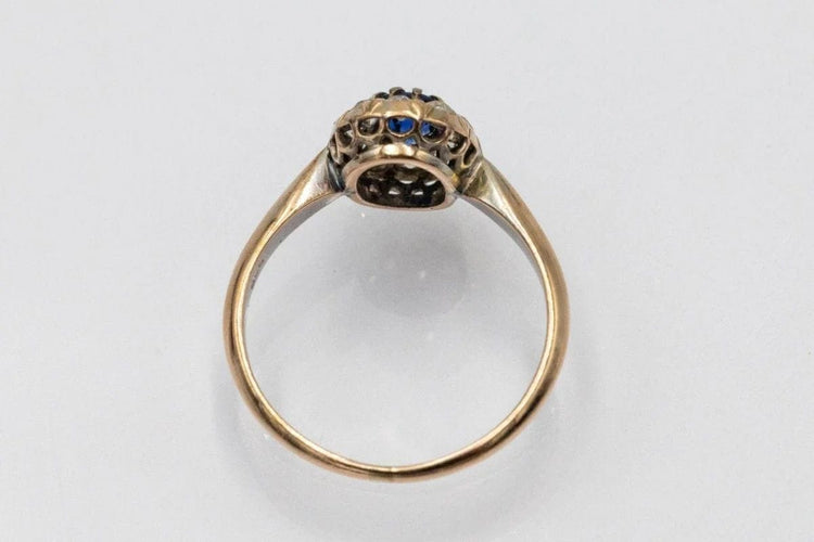 Bague 52 Bague en or jaune, saphir et diamants, milieu du XXe siècle 58 Facettes 11228