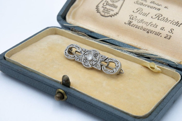 a512472d-cf3b-4e1c-6dc3-20751f598b00