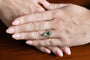 Bague 56 Bague ancienne émeraude et diamants en or jaune 18 carats et platine 58 Facettes 9987