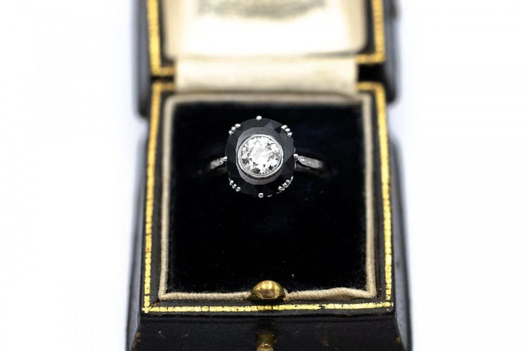 Bague 59 Art déco - Bague en platine avec diamant 0,85 ct et saphir synthétique 58 Facettes 11777
