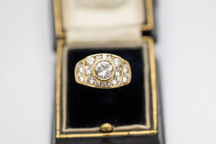 Bague 57 Bague chevalière femme en or jaune 18 carats et diamants 3,15 ct 58 Facettes PLT5