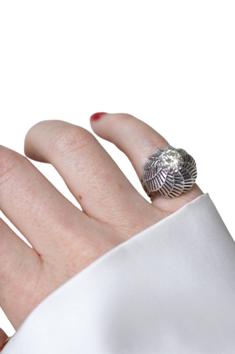 Ring - Spiral ball ring in platinum and 1.25 ct diamond 