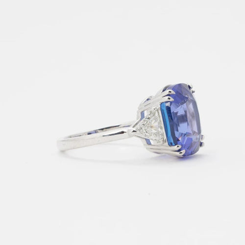 Bague 54 Bague en or blanc 18 carats avec tanzanite et diamants 58 Facettes