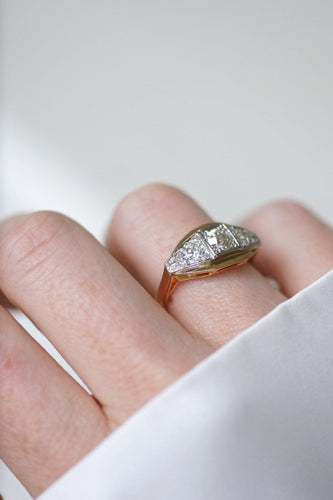 Bague 54.5 Art Déco - Bague bandeau en or rose, platine et diamants 58 Facettes