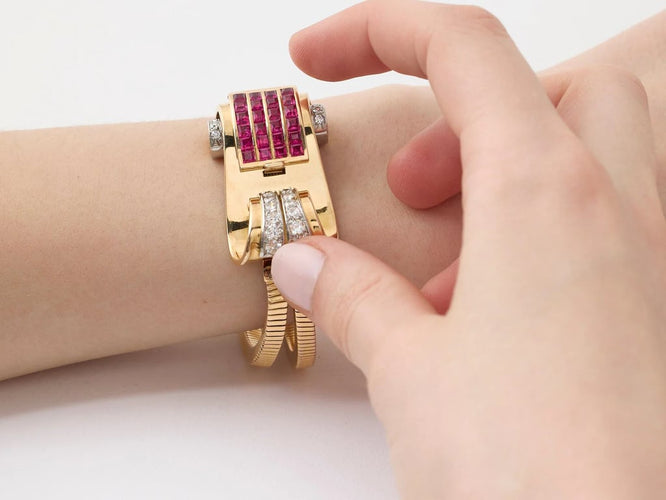 a1fe571e-243b-4380-3785-d61eac3d1f00