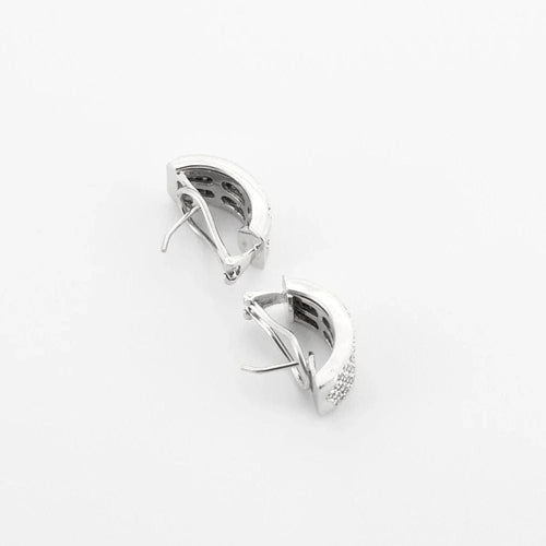 Boucles d'oreilles Boucles d’oreilles pavées de diamants 58 Facettes Q916A