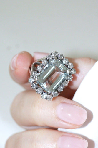 Bague 56 Bague cocktail aigue-marine et diamants 58 Facettes