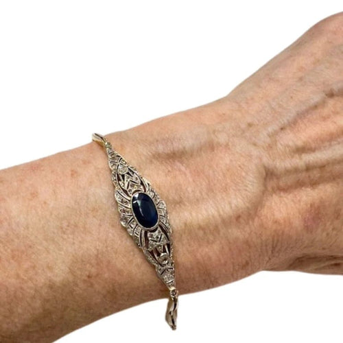 Bracelet Bracelet Art déco 1930-1935 en or 18 ct et platine avec diamants et saphirs 58 Facettes A2660