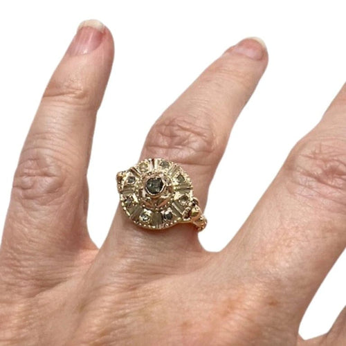 Bague 52 Bague époque 1910-1915 en or jaune 18 ct et diamants 58 Facettes Q98B