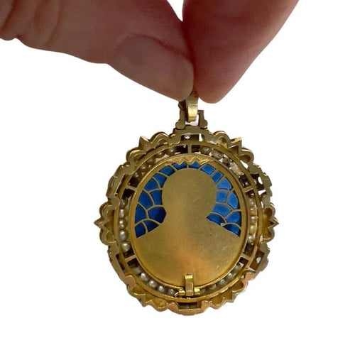 Pendentif Pendentif religieux contemporain en or jaune 18 ct avec diamants et perles 58 Facettes Q344B