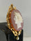Pendentif Broche pendentif camée en agate en or 18 ct et perles fines 58 Facettes AB40