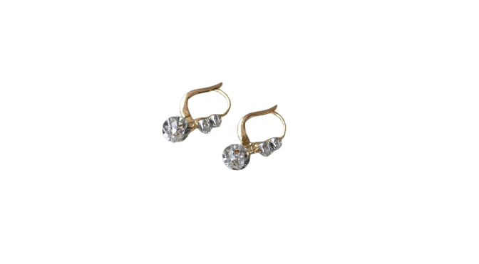 Boucles d'oreilles Art Déco - Boucles d'oreilles dormeuses en or jaune et platine diamants 58 Facettes