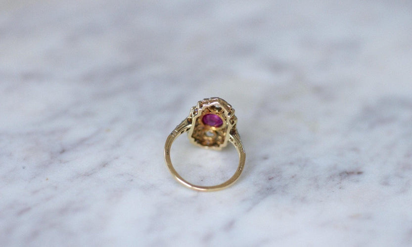 Bague 53 Art Déco - Bague marquise rubis birman et diamants 58 Facettes