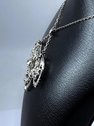Collier Collier pendentif époque 1900 en platine et diamants 58 Facettes AB436