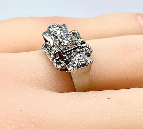 2fb18d74-ea1f-499c-e89a-3a0afcc89100