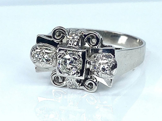 ebe27596-c28b-4475-2072-eb4444464800