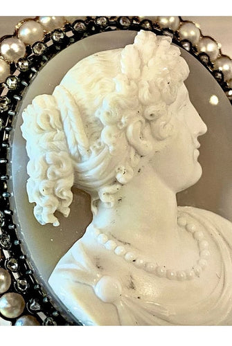 0f2d95b8-d58f-427b-9908-c654a50c6300