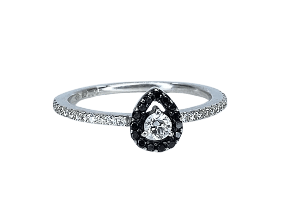 Bague 52.5 Bague solitaire en or blanc avec diamants blancs et noirs 58 Facettes AB509