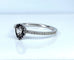Bague 52.5 Bague solitaire en or blanc avec diamants blancs et noirs 58 Facettes AB509