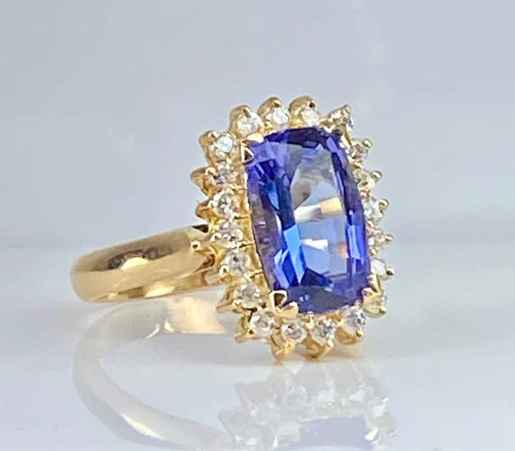 Bague 53 Bague en or jaune 18 carats tanzanite 3,50 ct et diamants 58 Facettes AB527