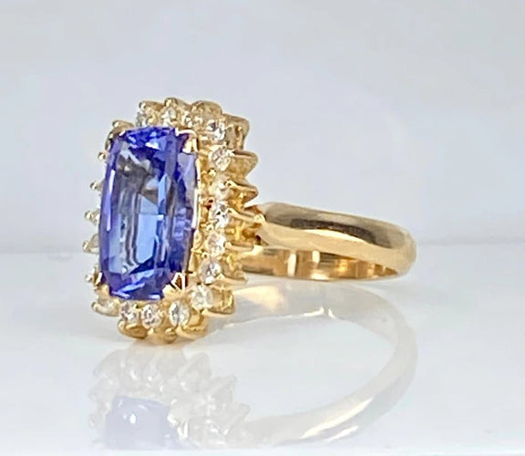 Bague 53 Bague en or jaune 18 carats tanzanite 3,50 ct et diamants 58 Facettes AB527