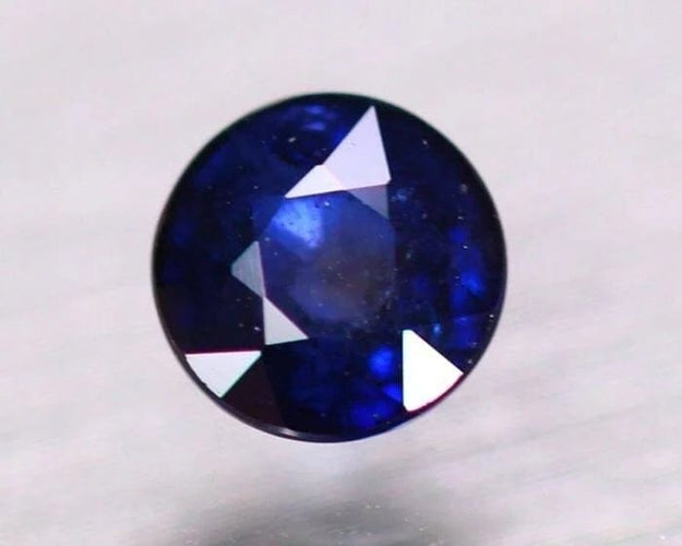 Gemstone Saphir bleu rond 1,71 ct chauffé 58 Facettes 372