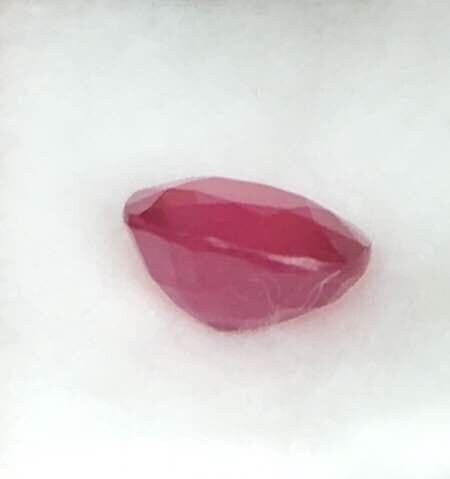 Gemstone Rubis naturel 9,02 ct taille coussin 58 Facettes 379