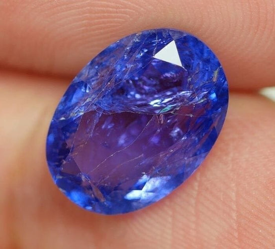 Gemstone Tanzanite naturelle ovale 3,95 ct 58 Facettes 343