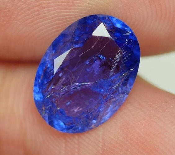 Gemstone Tanzanite naturelle ovale 3,95 ct 58 Facettes 343