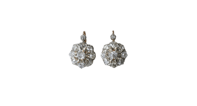 Boucles d'oreilles Boucles d'oreilles Marguerite en or rose et platine, diamants 3,00 cts 58 Facettes