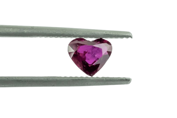 Gemstone Rubis chauffé 1,03 ct de Birmanie avec certificat GFCO 58 Facettes 245