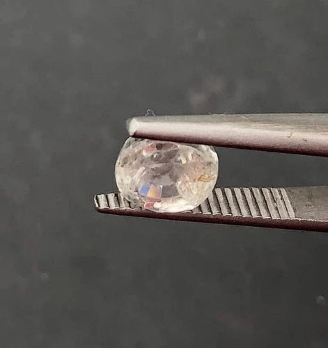 Gemstone Saphir bleu ovale naturel 3,09 ct (Sri Lanka) 58 Facettes 214