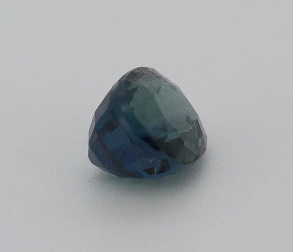 Gemstone Saphir bleu naturel 1,04 ct taille ovale 58 Facettes 104
