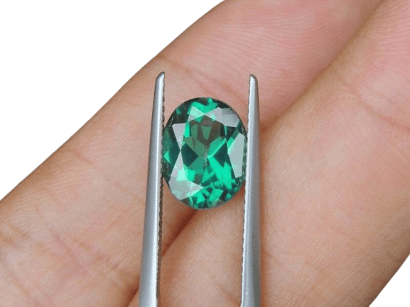 Gemstone Topaze verte naturelle ovale 3,08 ct 58 Facettes 20