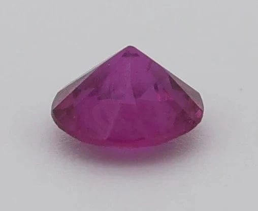 Gemstone Rubis naturel 0,35 ct non chauffé de Birmanie 58 Facettes 48