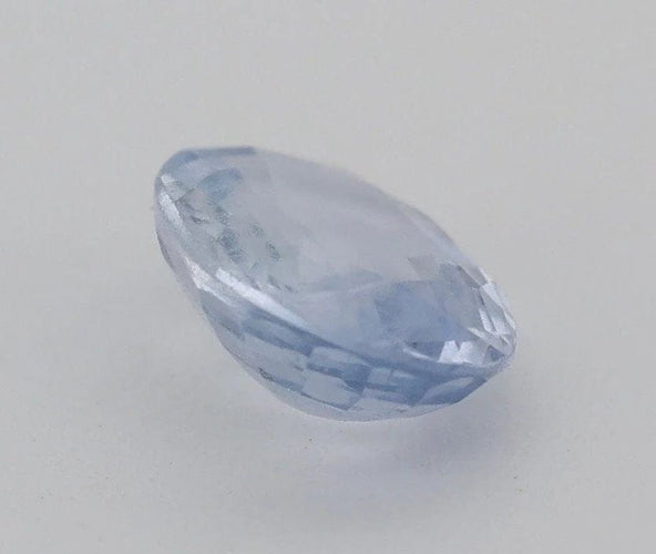 Gemstone Saphir bleu ovale chauffé 1,01 ct avec certificat 58 Facettes 456