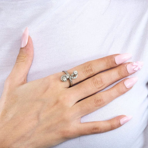 Bague 55 Bague en or blanc 18 carats et diamants 58 Facettes