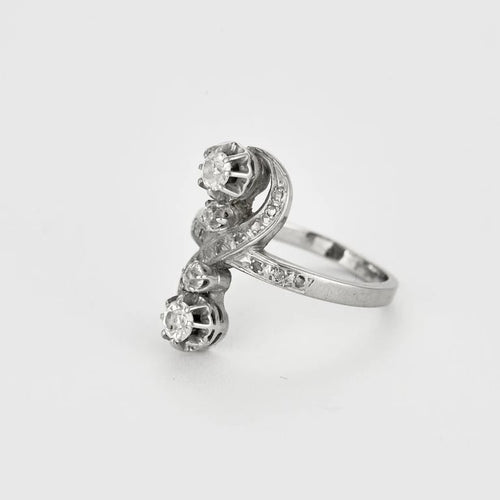 Bague 55 Bague en or blanc 18 carats et diamants 58 Facettes