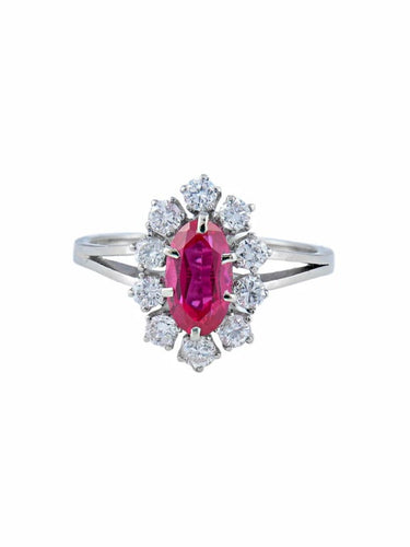 Bague 55 Bague marquise en or blanc 750 au rubis synthétique et diamants 58 Facettes
