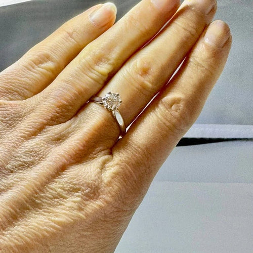 Bague 57 Solitaire - Bague en or blanc 750 et diamant 1 ct 58 Facettes