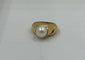Bague 54 Bague en or jaune 750 avec perle de culture 58 Facettes