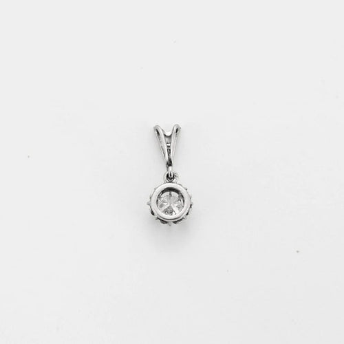 Collier Chaîne et pendentif en or 18K et platine 950, diamants 58 Facettes