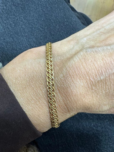 efd4a65b-15df-4f82-2174-610e0d653800