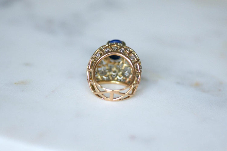 Bague 52 Bague cocktail en or jaune, lapis-lazuli et diamants 58 Facettes