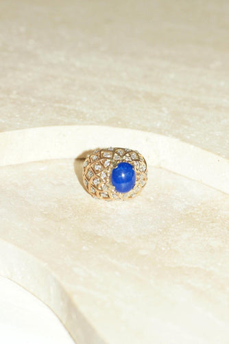 Bague 52 Bague cocktail en or jaune, lapis-lazuli et diamants 58 Facettes