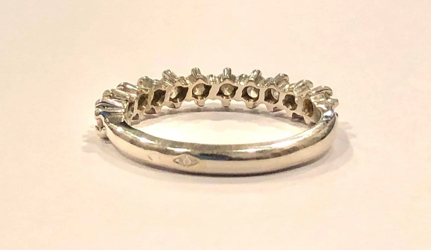 Bague 53 Bague demi-tour en or blanc 18K et diamants 0,55 ct 58 Facettes